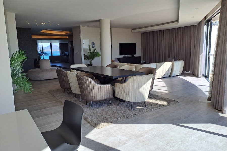 4 Bedroom Property for Sale in Beachfront Western Cape